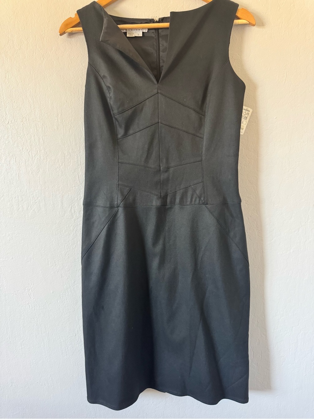 Kay Unger Vintage Classic Black Sheath Dress size 6 LBD, Timeless NWT Corpcore